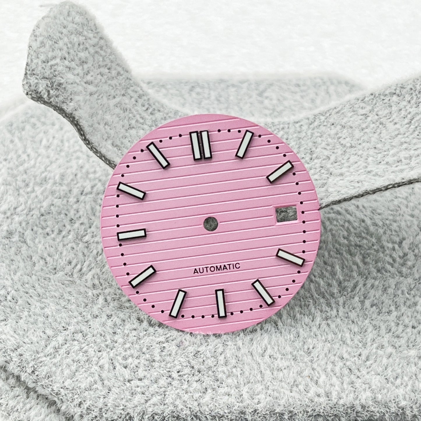 Gradient Color NH35 Watch Dial Green Luminous 30.5mm Watch Faces with Single Calendar Date Watch Accessories for NH35 Movement