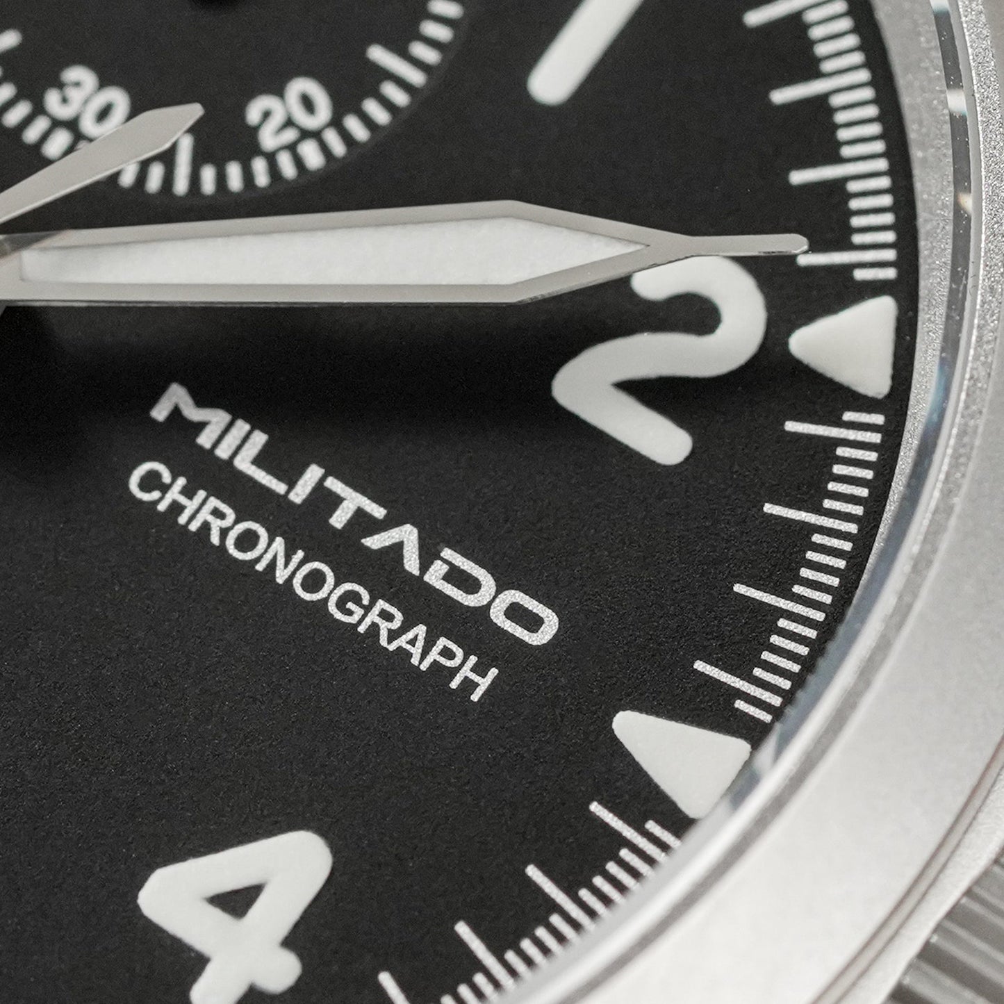 Militado 39mm Retro Chronograph Watch Military Watch ML1868