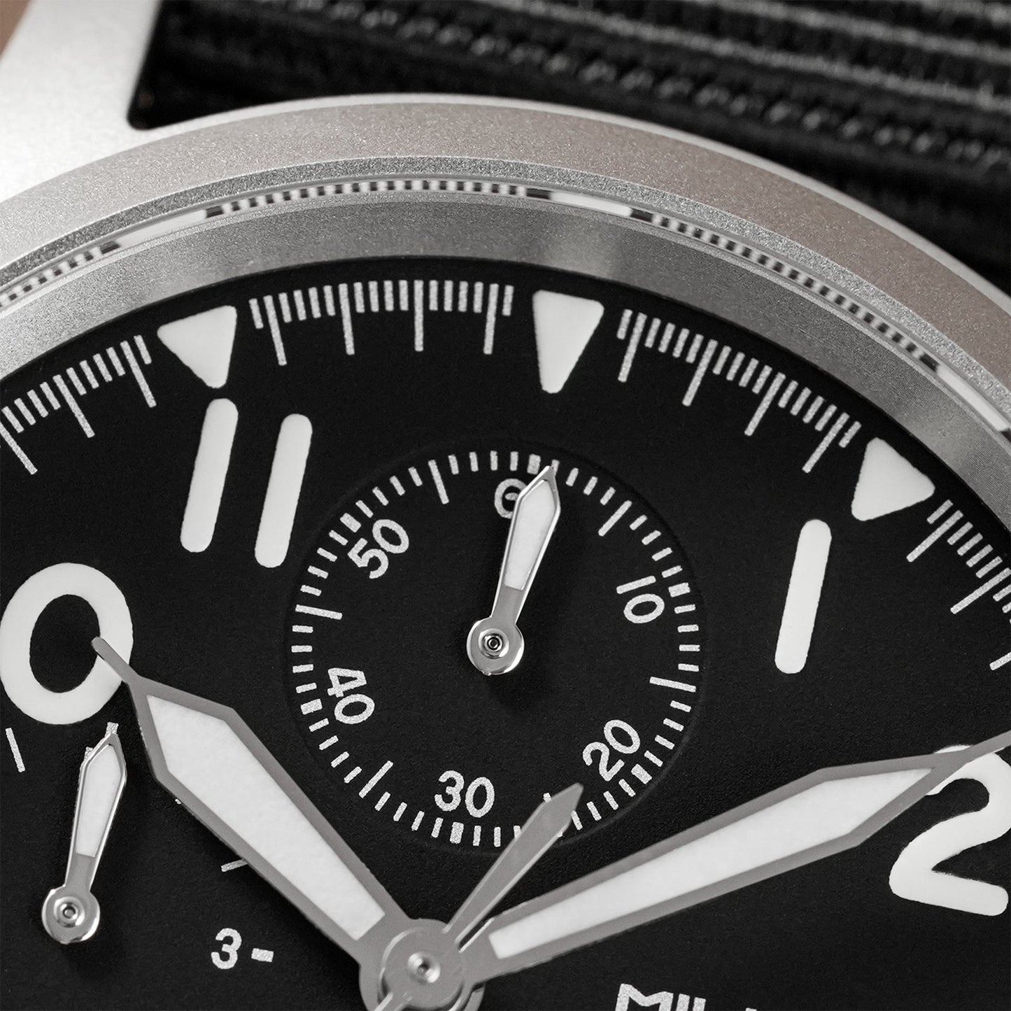 Militado 39mm Retro Chronograph Watch Military Watch ML1868