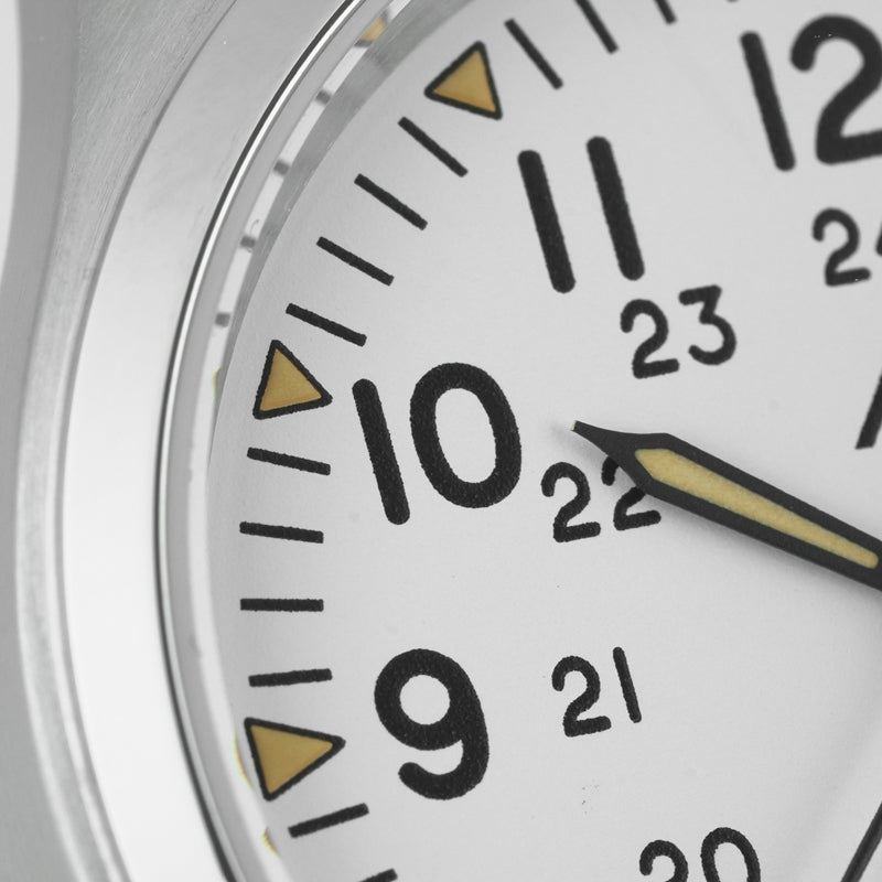 ★11.11 Sale★ Militado 38mm VH31 Retro Field Watch ML08