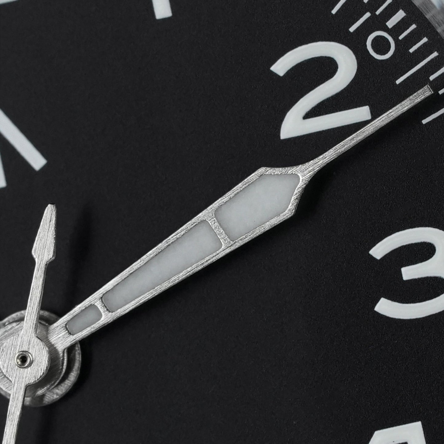 ★11.11 Sale★Militado 38mm Retro VH31 Military Watch ML08