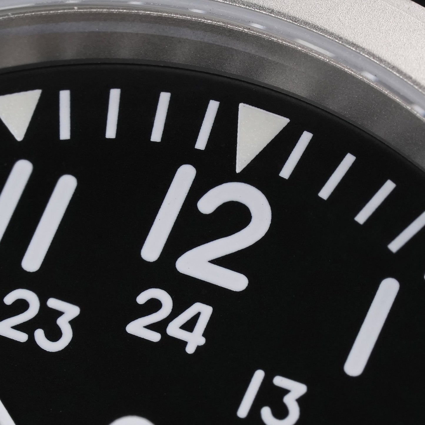 Militado VH31 Vintage Field Watch ML05 White Dial