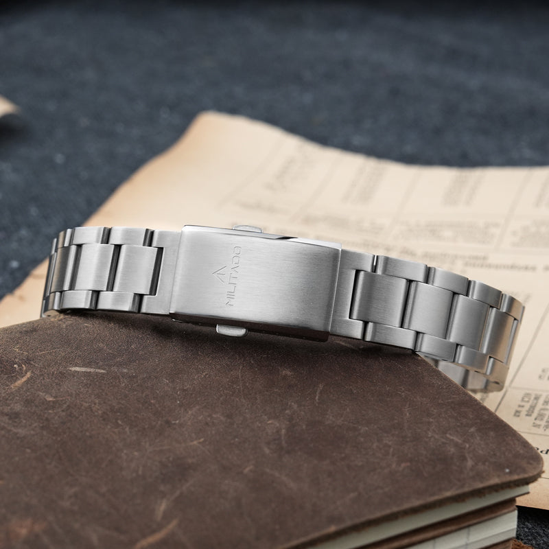 ★11.11 Sale★ Militado 38mm VH31 Retro Field Watch ML08