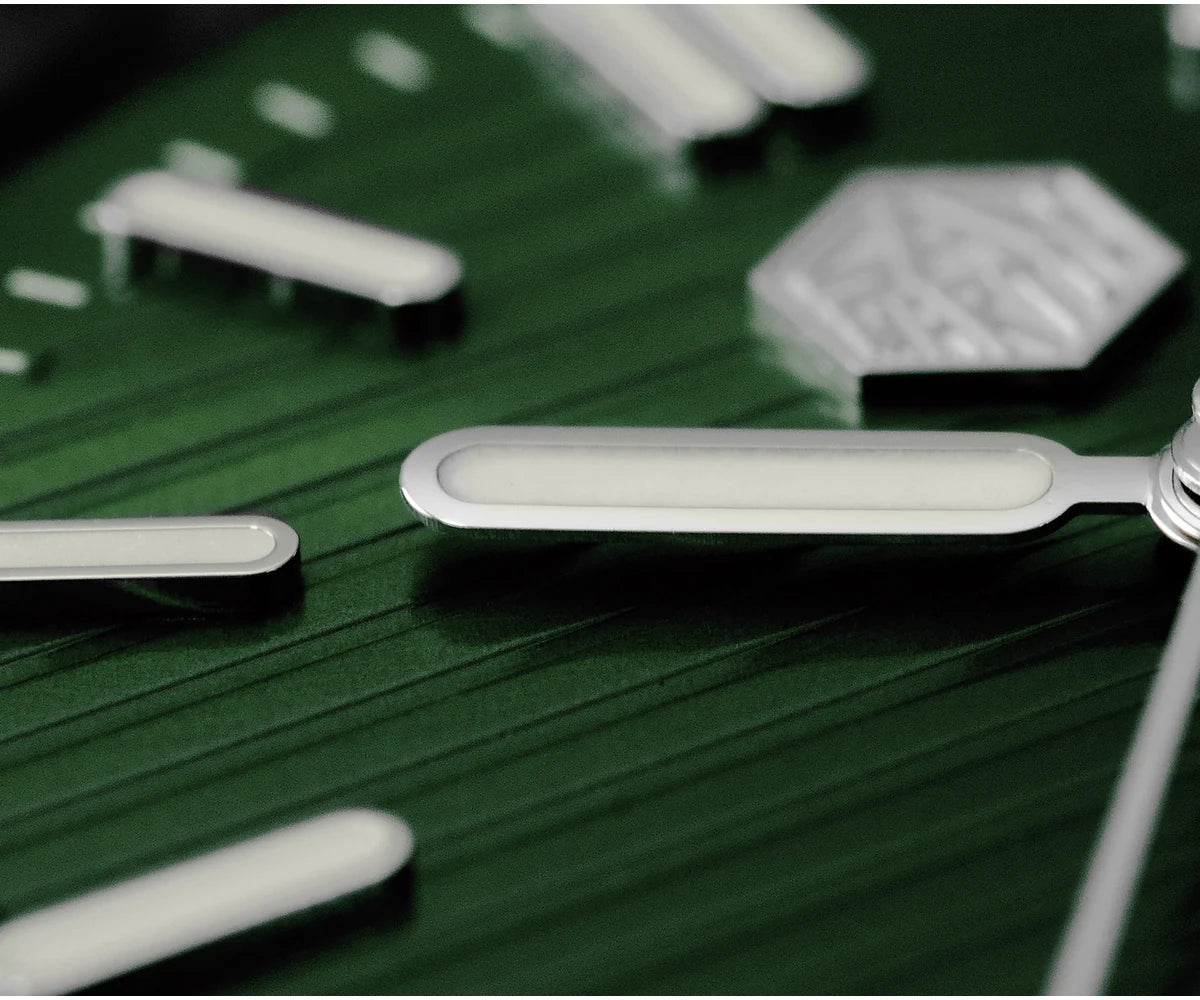 San Martin Nautilus MOD SN0075G 43mm Sw200  PT5000 Automatic AR Sapphire 20 ATM BGW-9