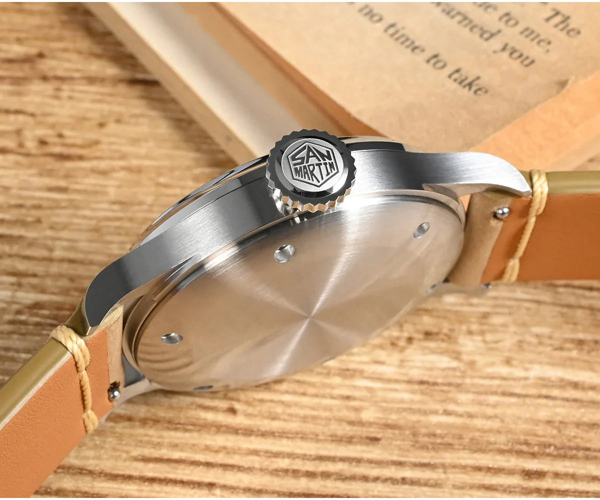 San Martin 38.5mm Men's Mechanical Watch NH35 Vintage Pilot Simple Fashion Wristwatch Baked Varnish Blue Hands 10 Bar Clock