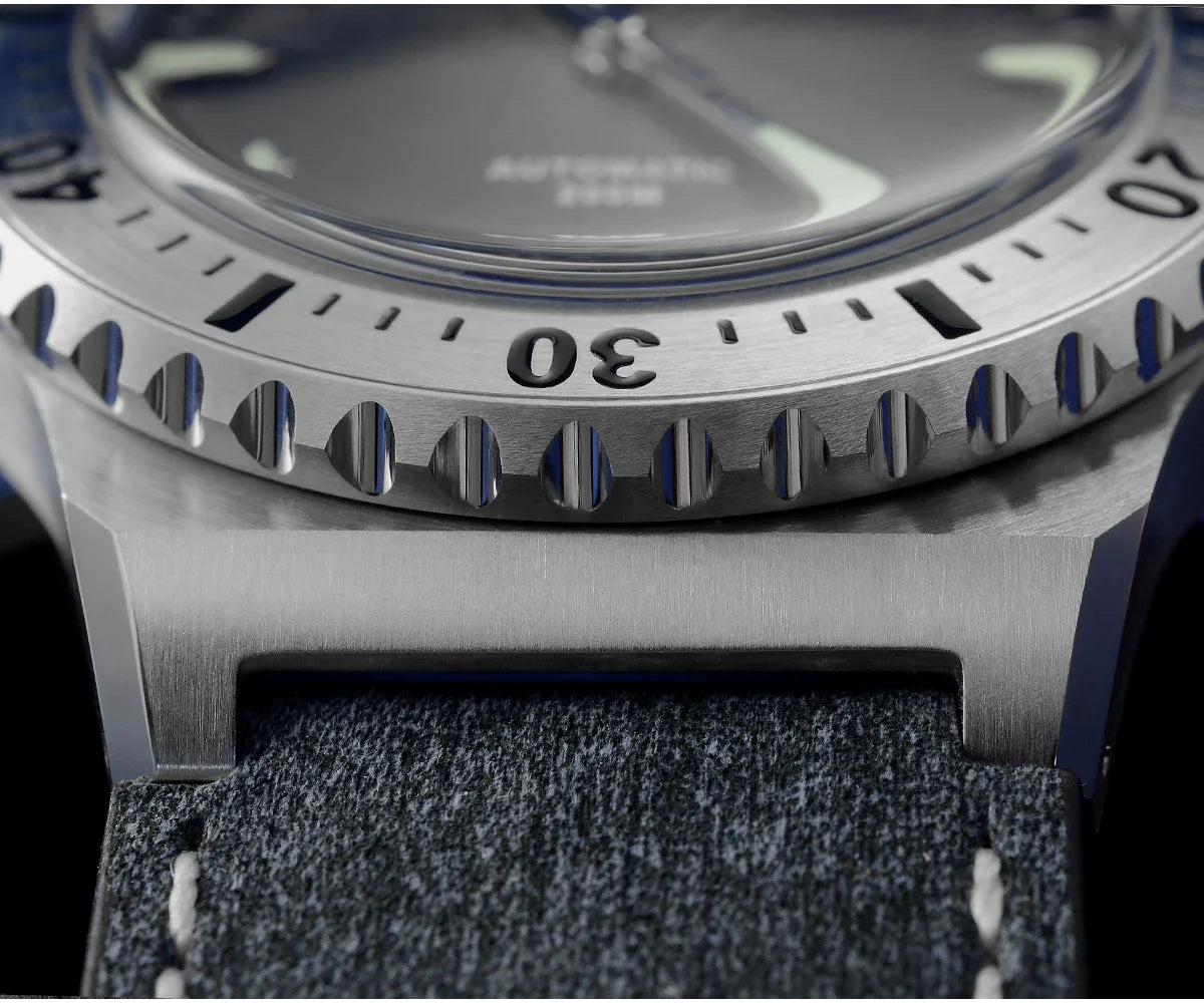 San Martin Diver SN0055G 42mm PT5000 SW200 Automatic Watch AR Sapphire 20Bar BGW-9 Lume