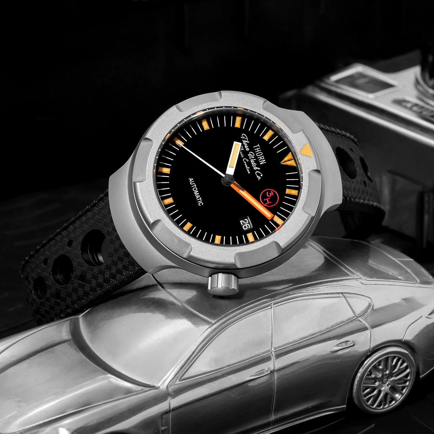 Thorn 42mm Men's Retro Titanium Diver Watch PT5000 Automatic Movement Rubber Strap C3 Luminous 20Bar Water Resistance