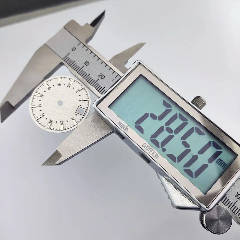 watch dial 28.5mm with water ripple vertical surface luminous watch dial suitable for NH35 movement watch replacement accessorie