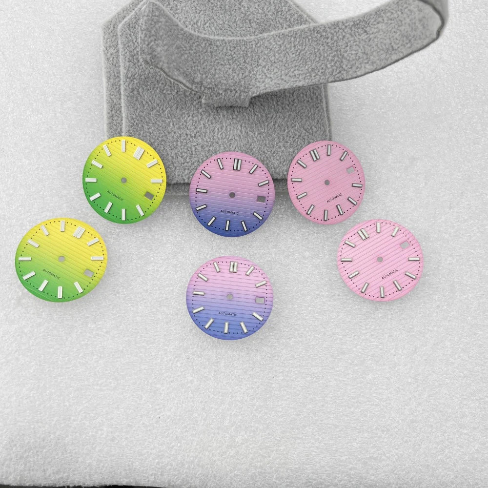 Gradient Color NH35 Watch Dial Green Luminous 30.5mm Watch Faces with Single Calendar Date Watch Accessories for NH35 Movement