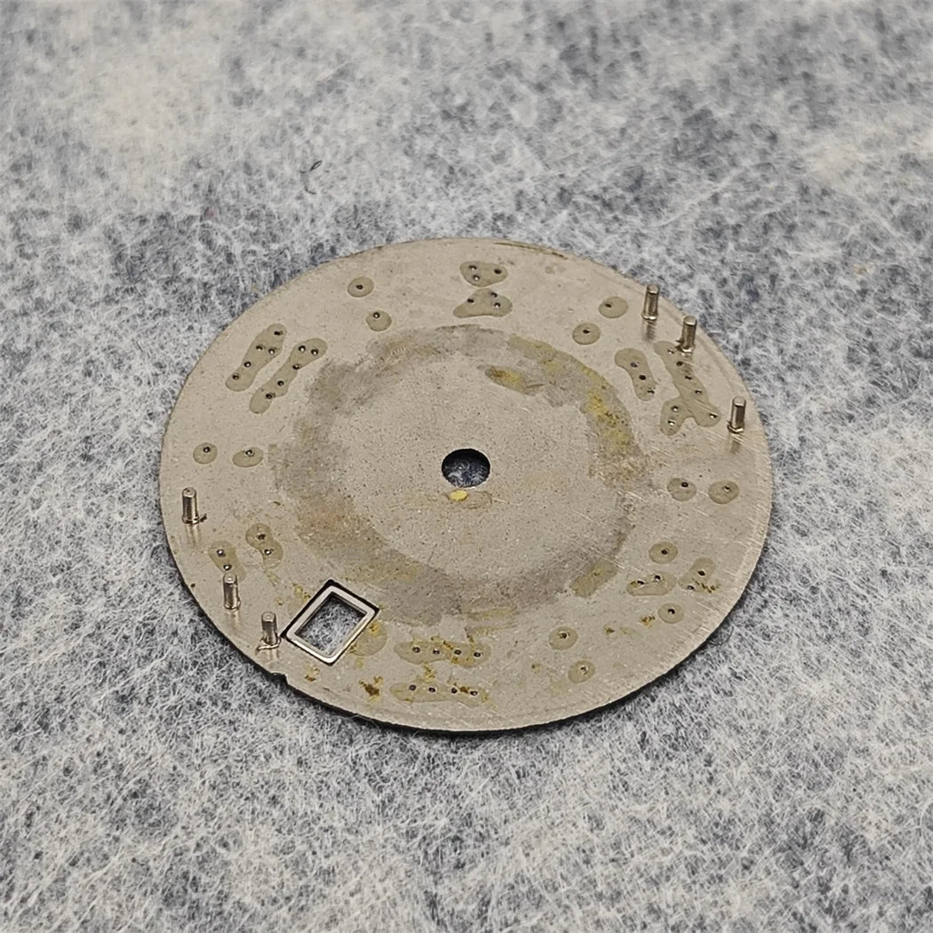 28.5mm Roman Scale Watch Dial Real Nail Modified Replacement Watch Faces with Single Calendar Window for NH35/NH36/4R Movement