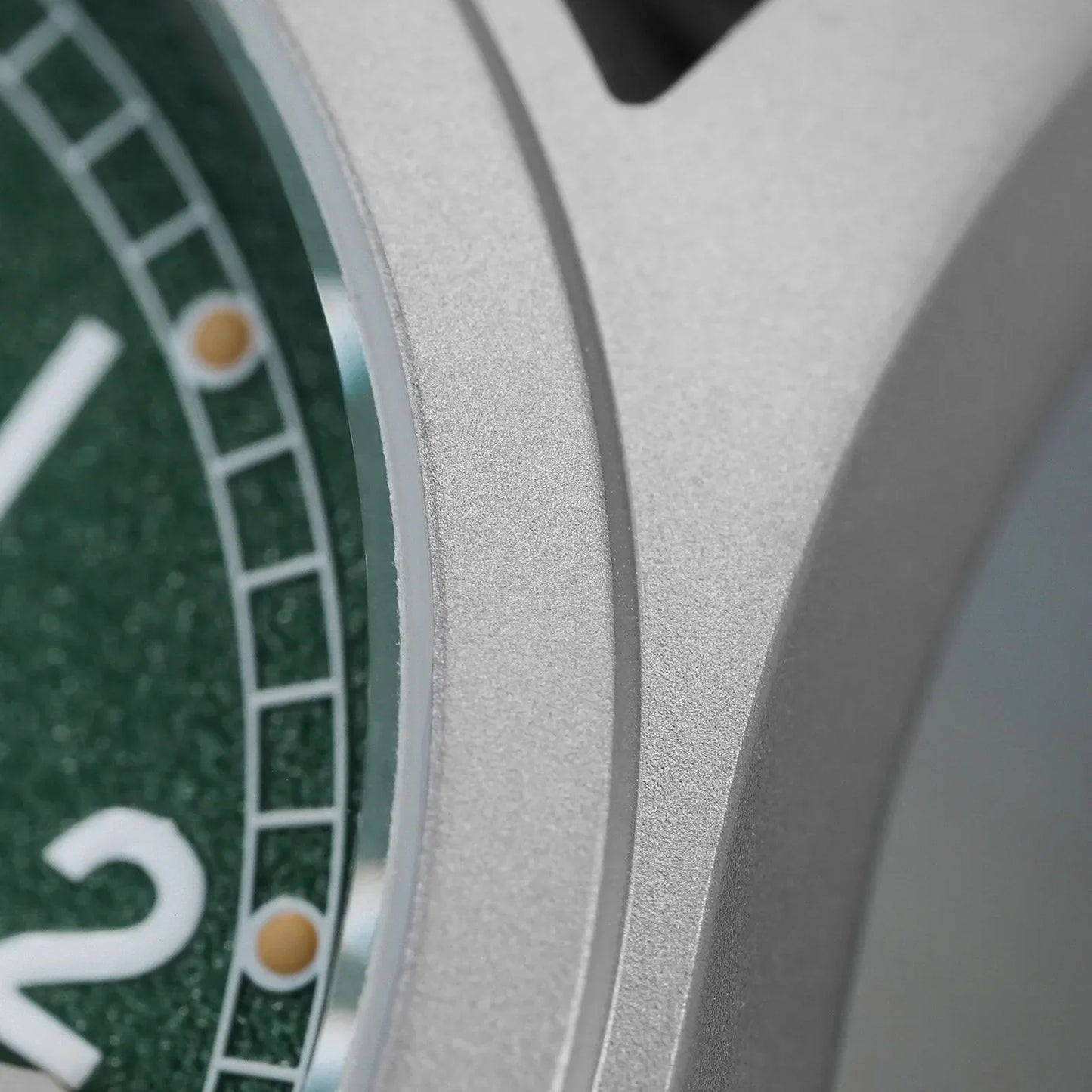 Militado ML12 Military Watch VH31 Quartz Domed Sapphire  C3 Luminous 38mm 10Bar