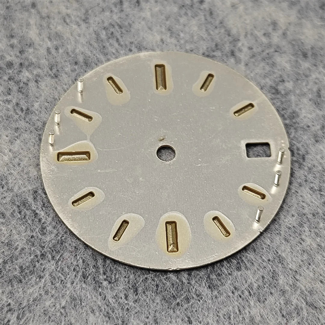 28.5mm Watch Dial Stone Diamond Nail Sunburst Watch Faces No Luminous Accessory Suitable for NH35 / NH36 Movement