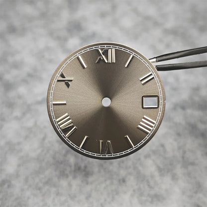28.5mm Roman Scale Watch Dial Real Nail Modified Replacement Watch Faces with Single Calendar Window for NH35/NH36/4R Movement