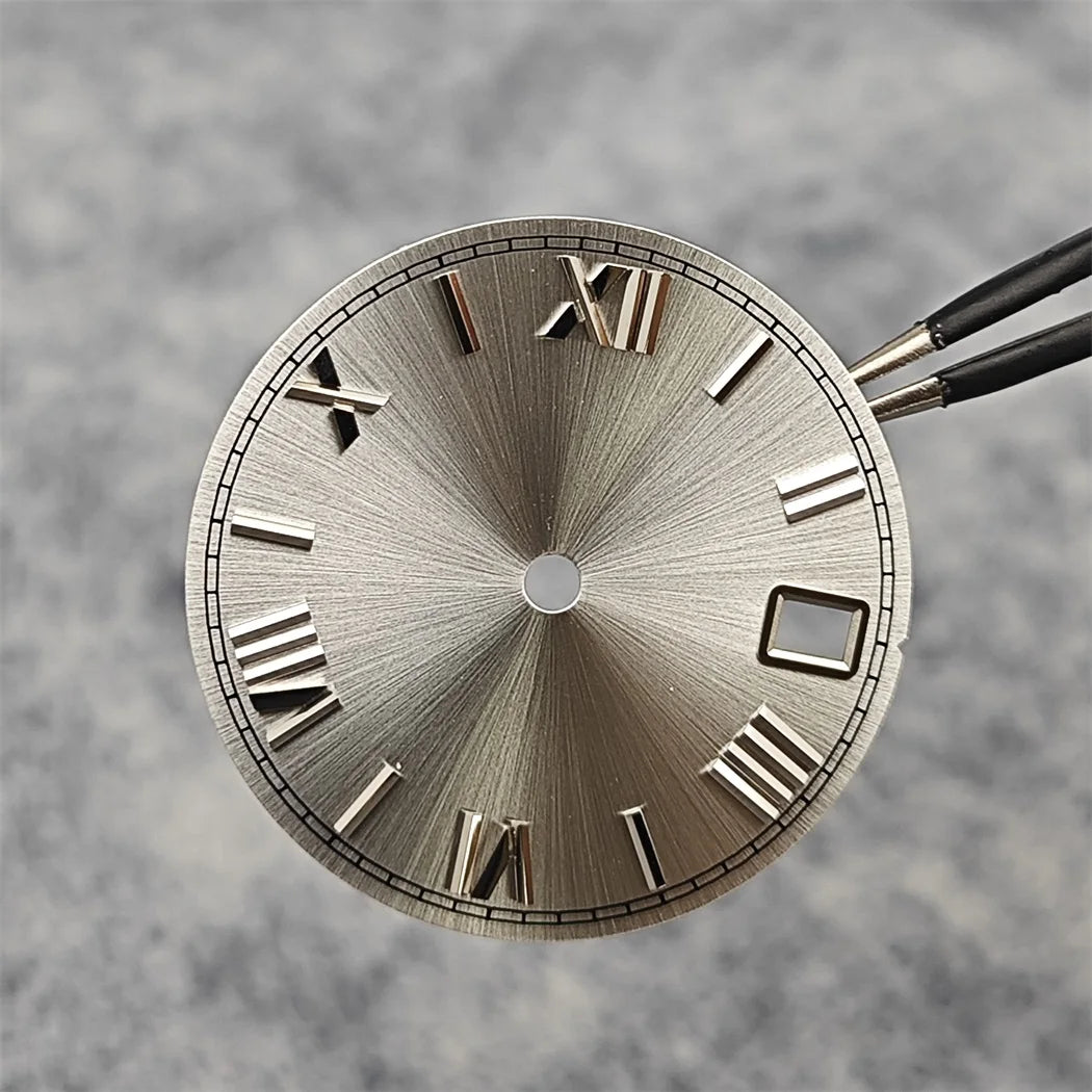 28.5mm Roman Scale Watch Dial Real Nail Modified Replacement Watch Faces with Single Calendar Window for NH35/NH36/4R Movement