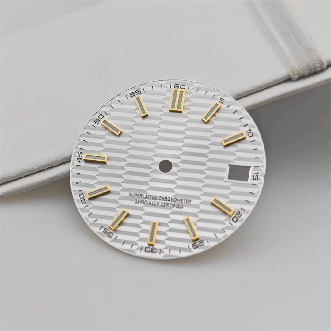 28.5mm Watch Dial Metallic Texture Surface DIY Log Dial BGW9 Blue Green Luminous Watch Faces Watch Accessories for NH35 Movement