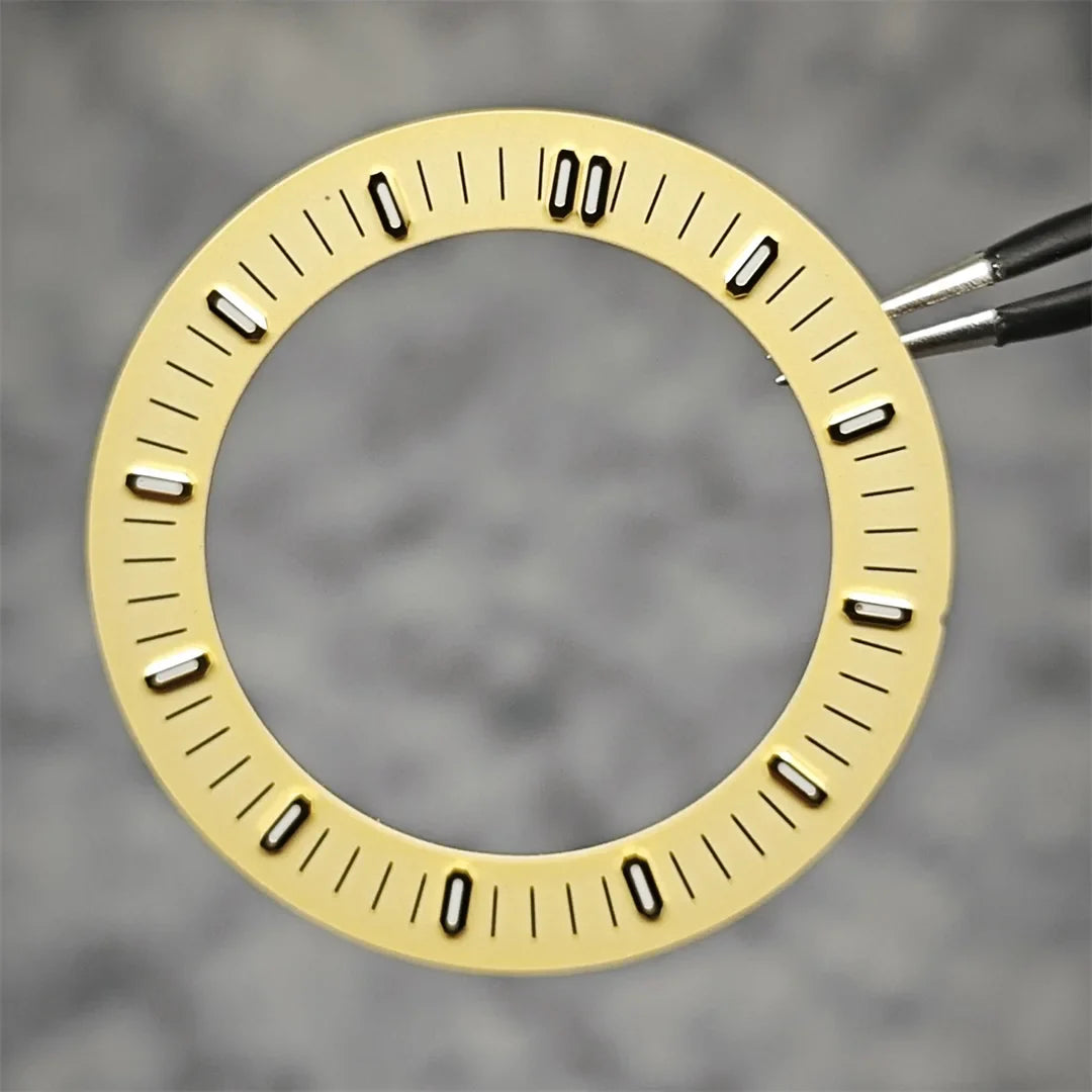 31mm Watch Dial Hollowed Out Surface Green Luminous Watch Faces Accessories Repair Parts NH70／NH35 / NH36 Movement