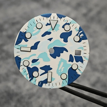 28.5mm Watch Dial Blue Luminous Watch Faces Camouflage Dial with Calendar Window Watch Accessories for 2813/8512/8200 Movement
