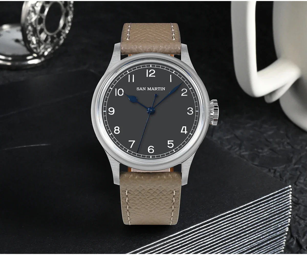 San Martin 38.5mm Men's Mechanical Watch NH35 Vintage Pilot Simple Fashion Wristwatch Baked Varnish Blue Hands 10 Bar Clock