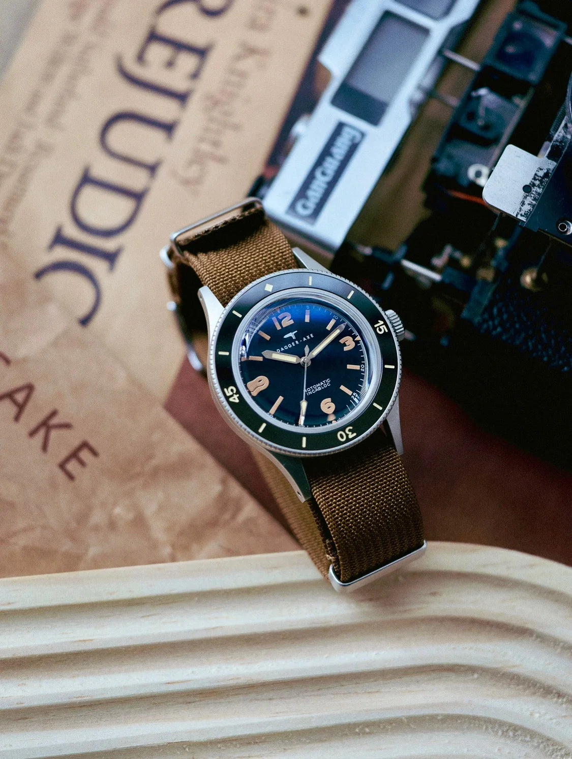 DAGGER-AXE 50 Fathoms Watch NH35 Movt  K9 Mineral Crystal TR900 C3 Luminous 20bar diver 40MM