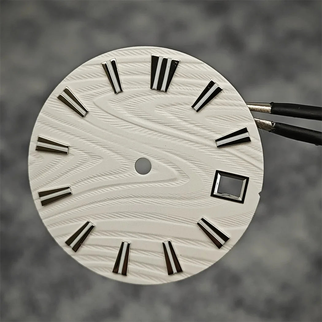 28.5mm Green Luminous Watch Dial Wood Texture Watch Faces Replace Accessories for SKX007 NH35/NH36/4R/7S Movement Watch Parts