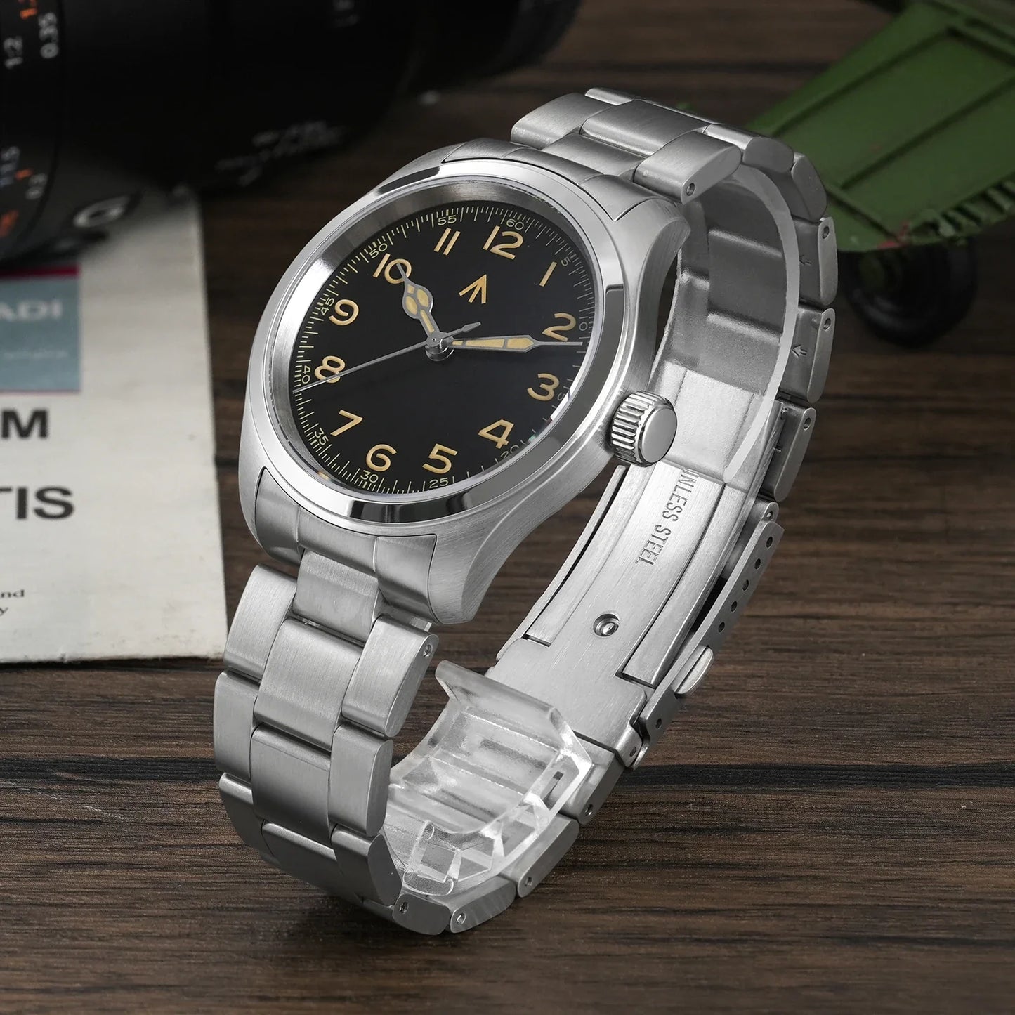 Militado ML08 Military Watch VH31 Quartz Movement Double Sapphire C3 BGW9 Luminous 10Bar Explorer