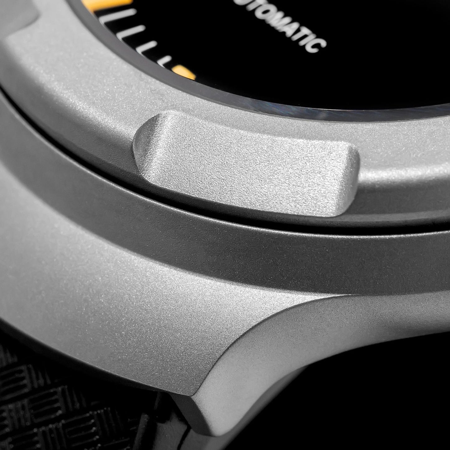 Thorn 42mm Men's Retro Titanium Diver Watch PT5000 Automatic Movement Rubber Strap C3 Luminous 20Bar Water Resistance