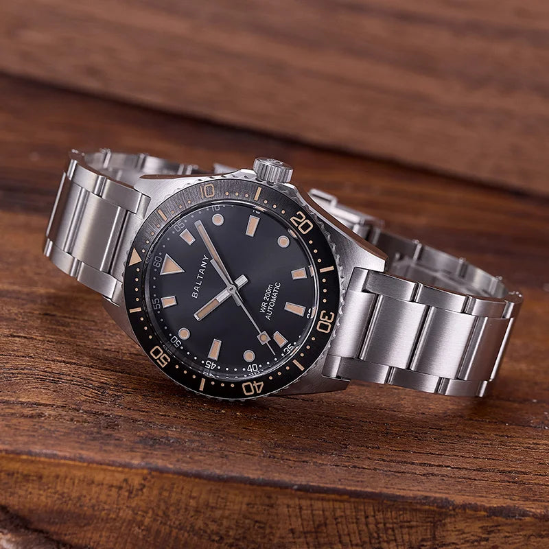Baltany 39MM Retro Diver Watch Man S3080 Stainless Steel Bracelect NH38 Automatic Watches 200MWaterproof  Classic Sports Watches