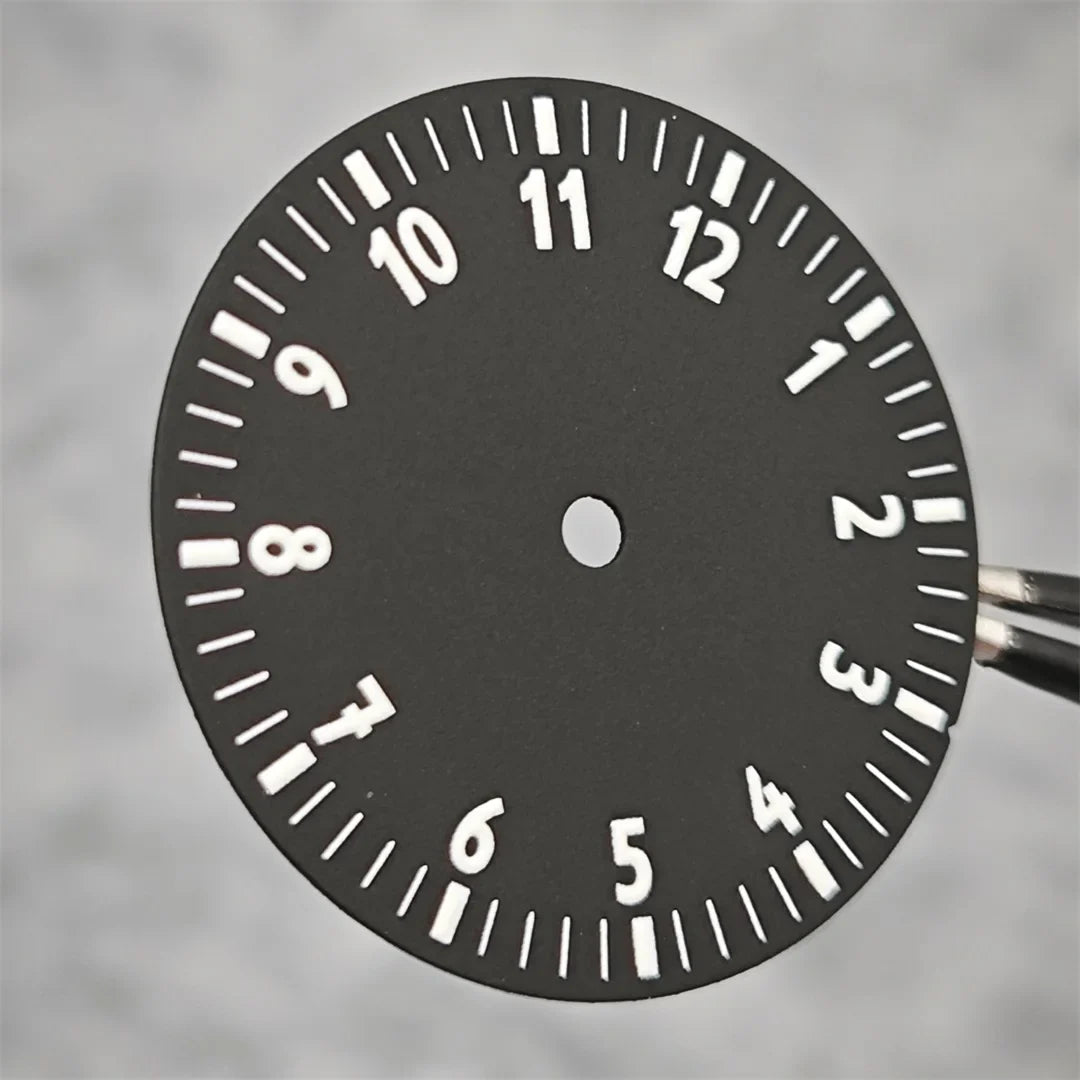 28.5MM Watch Dial NH35 Single Date / No Date Calendar Watch Faces Green Luminous Watch Accessories for NH35/ NH36/ 4R Movement