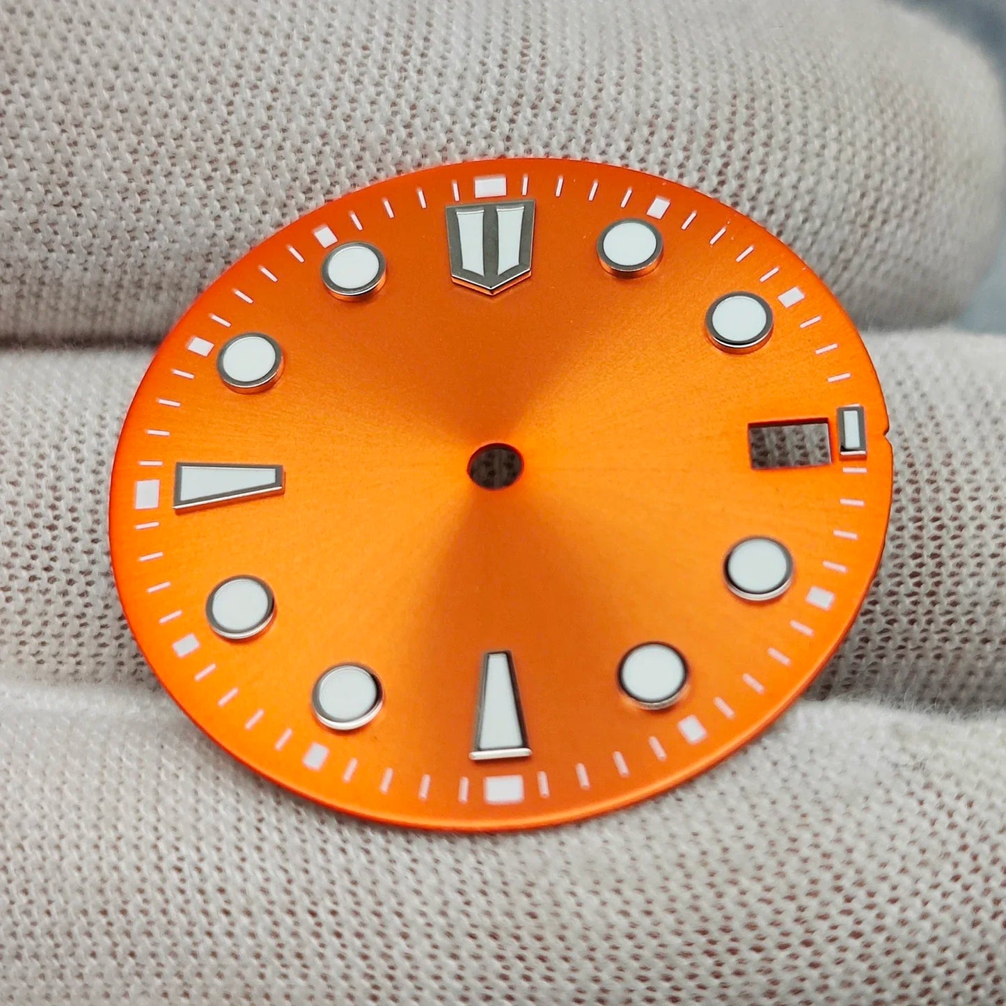 New 28.5mm Watch Dial BGW9/C3 Blue Green Luminous Watch Faces Sunray Dial Watch Accessories for NH35/NH36/4R/7S Movement