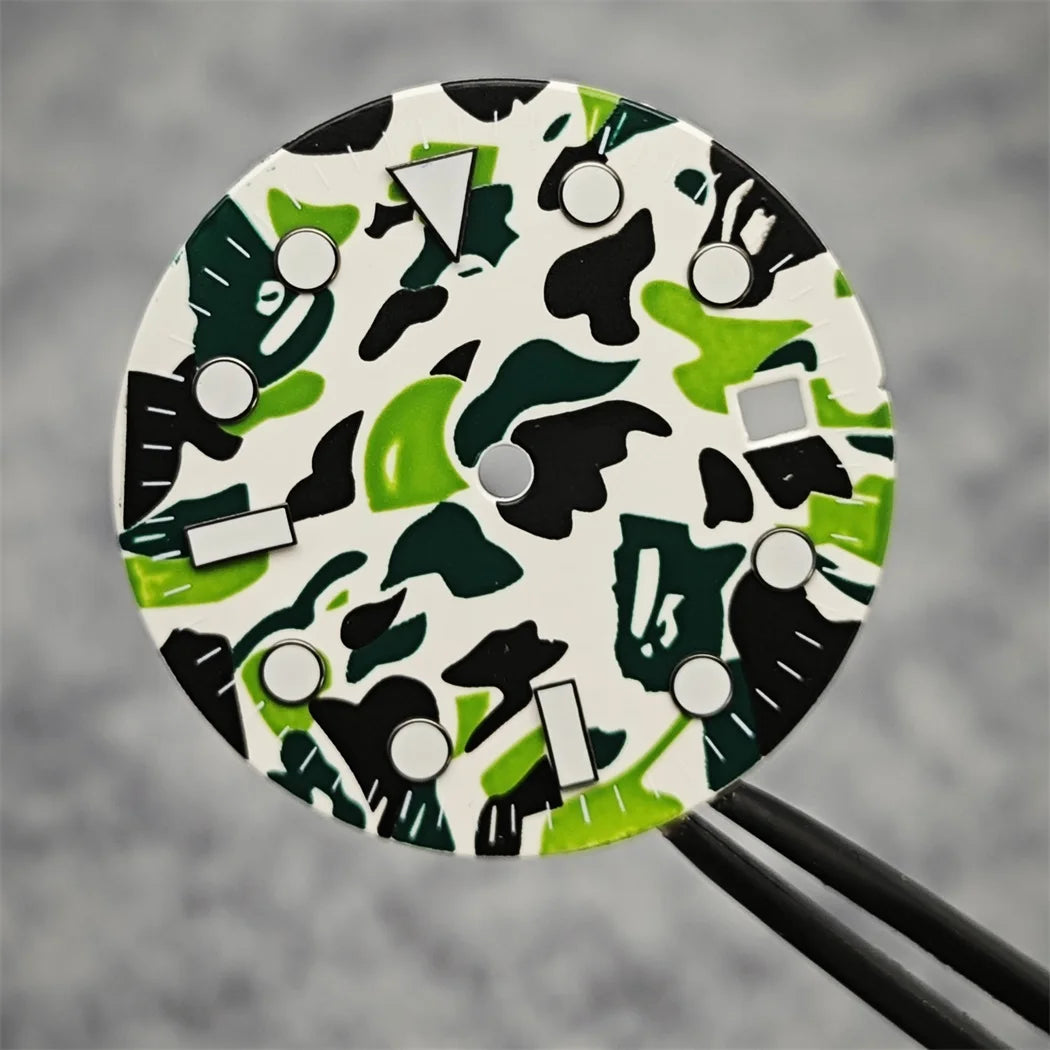 28.5mm Watch Dial Blue Luminous Watch Faces Camouflage Dial with Calendar Window Watch Accessories for 2813/8512/8200 Movement