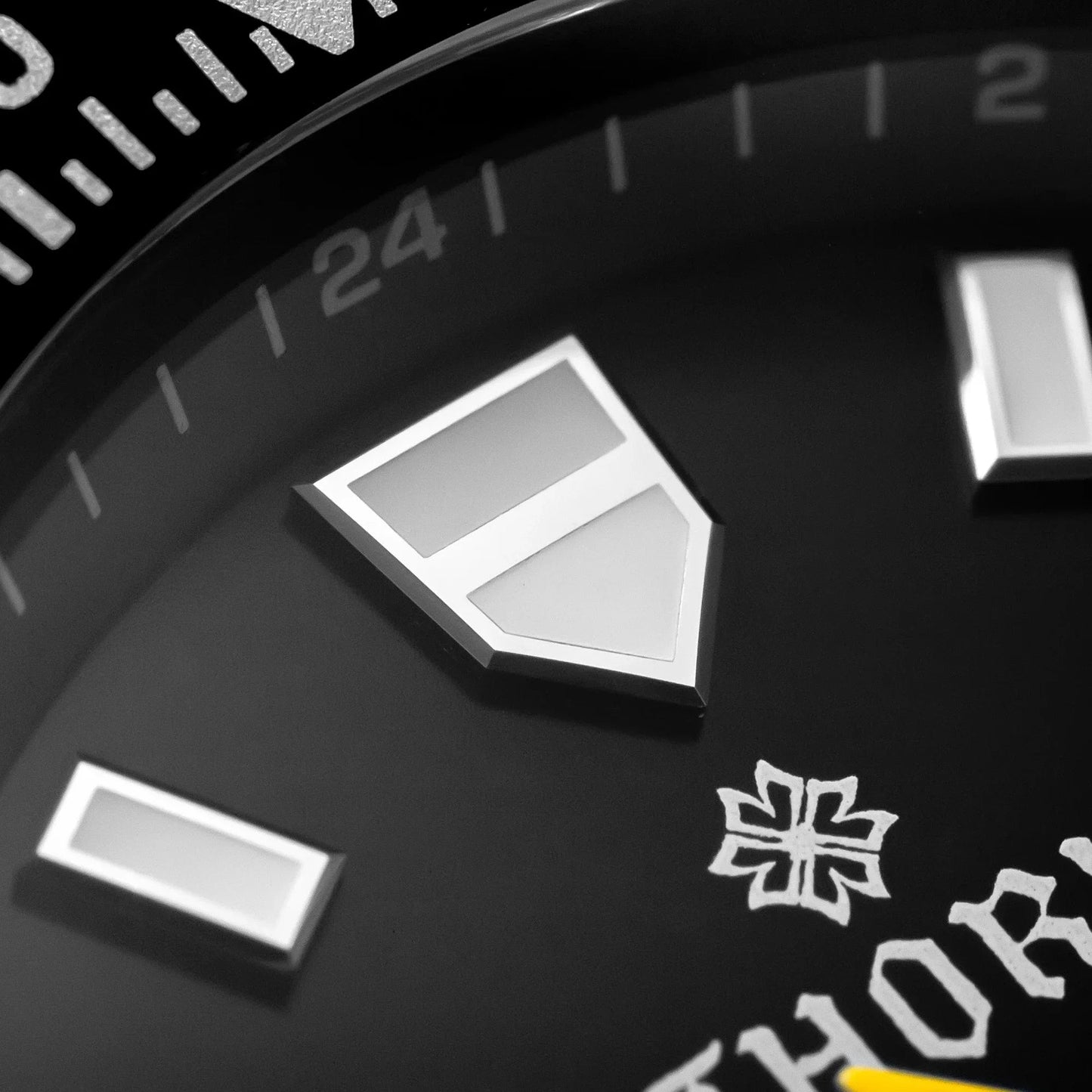 THORN T012 Titanium Mountain Tuna Watch NH34 GMT Movement 47mm Sapphire  20Bar  BGW9 Luminous