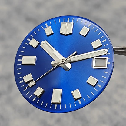 Modification 28.5mm Watch Dial Green Luminous Trend Watch Faces with Single Date Watch Accessory Suitable for NH35 Movement