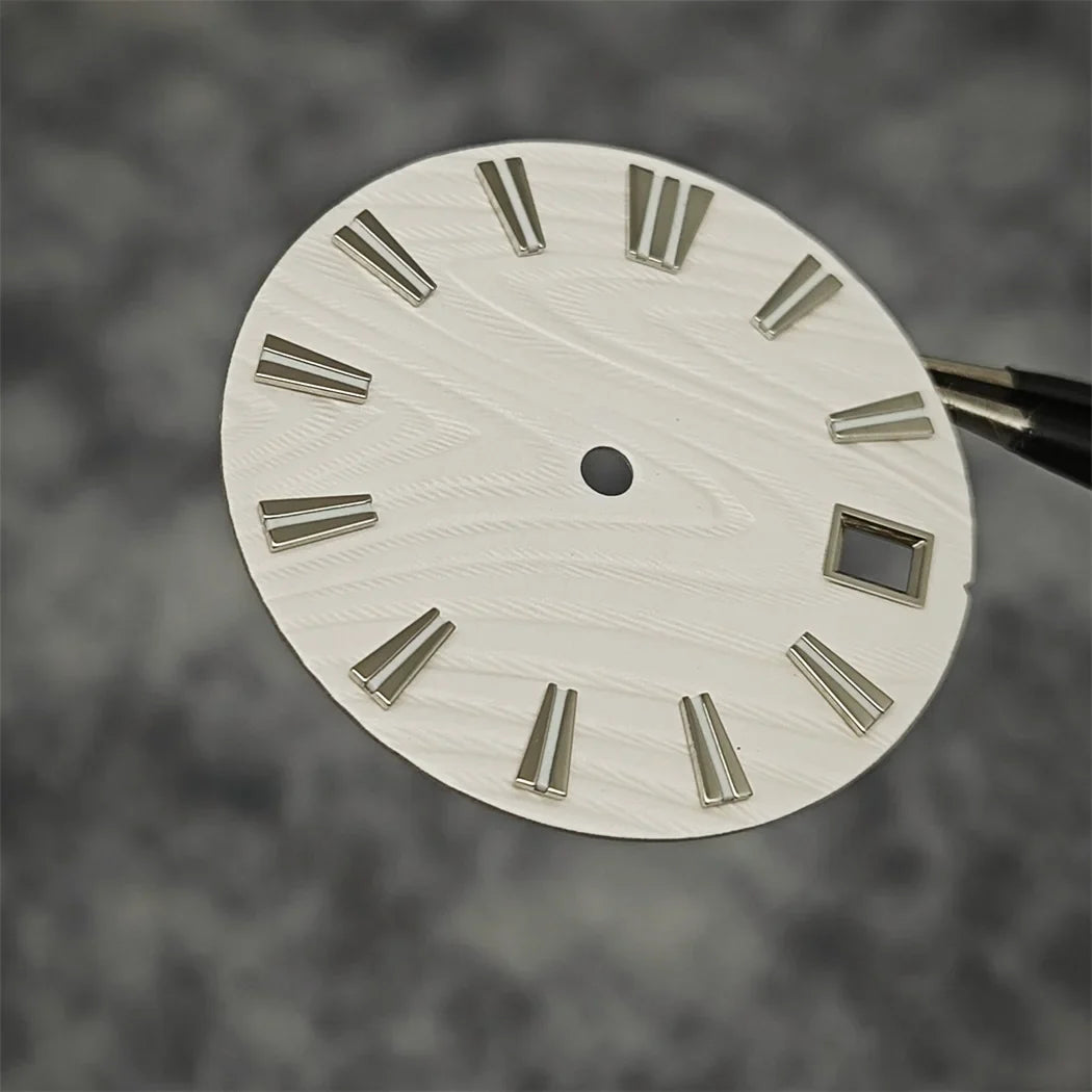 28.5mm Green Luminous Watch Dial Wood Texture Watch Faces Replace Accessories for SKX007 NH35/NH36/4R/7S Movement Watch Parts