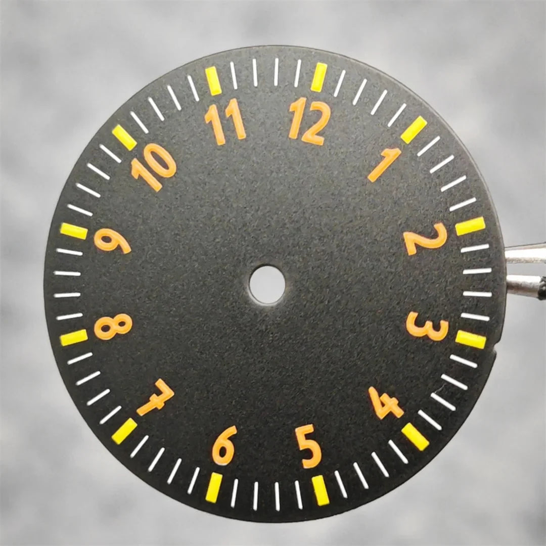 28.5MM Watch Dial NH35 Single Date / No Date Calendar Watch Faces Green Luminous Watch Accessories for NH35/ NH36/ 4R Movement