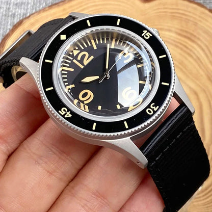 Tandorio Fifty FATHOMS Diver TD223 20bar NH35 PT5000 Sapphire 40mm