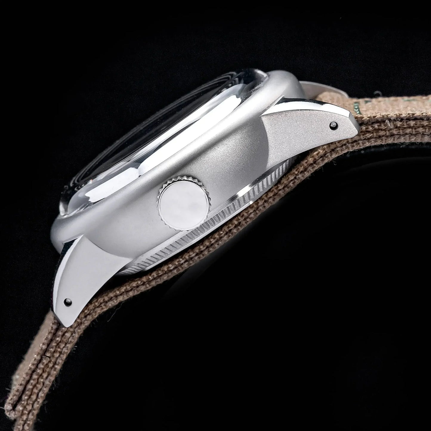 THORN SHY040 A11 Titanium Pilot Watch Military Retro NH35 AR Sapphire Luminous bullet in the back