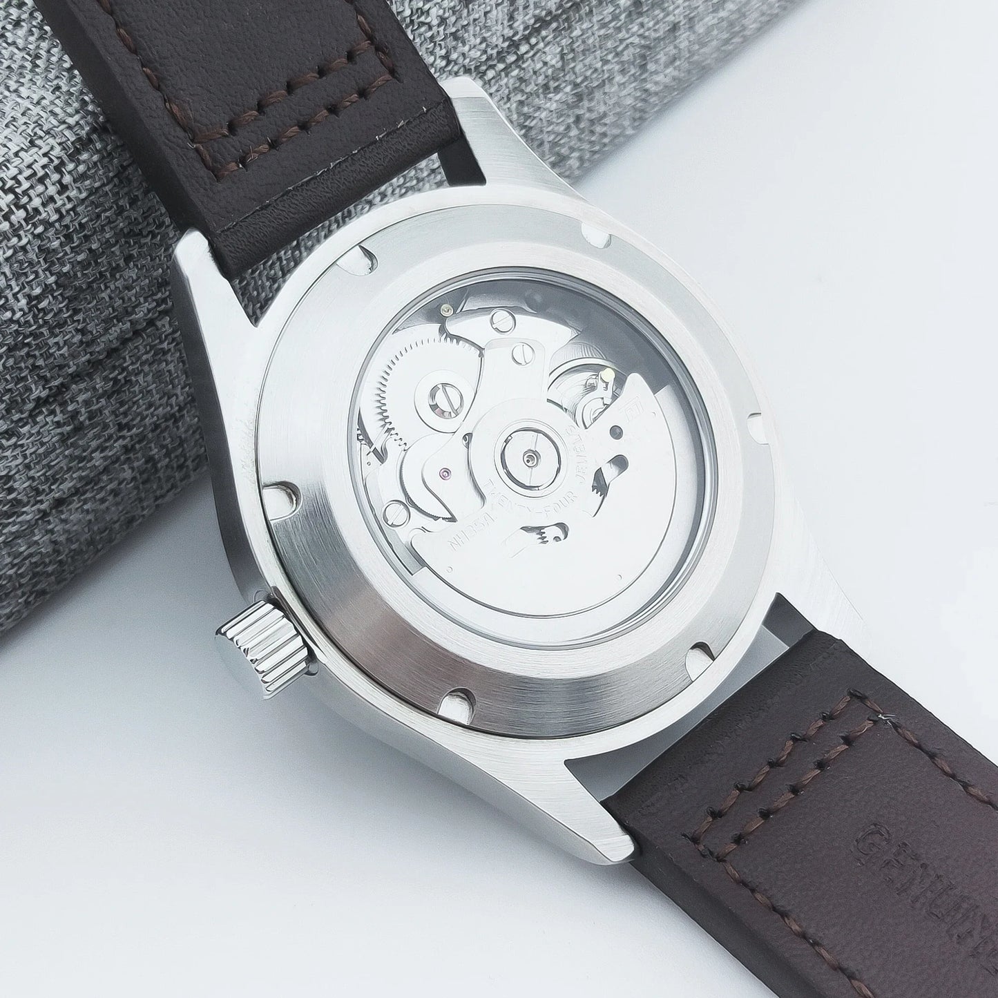 PVD Pilot Watch Sterile for Custom logo 39MM Sapphire 10Bar NH35 automatic glass back