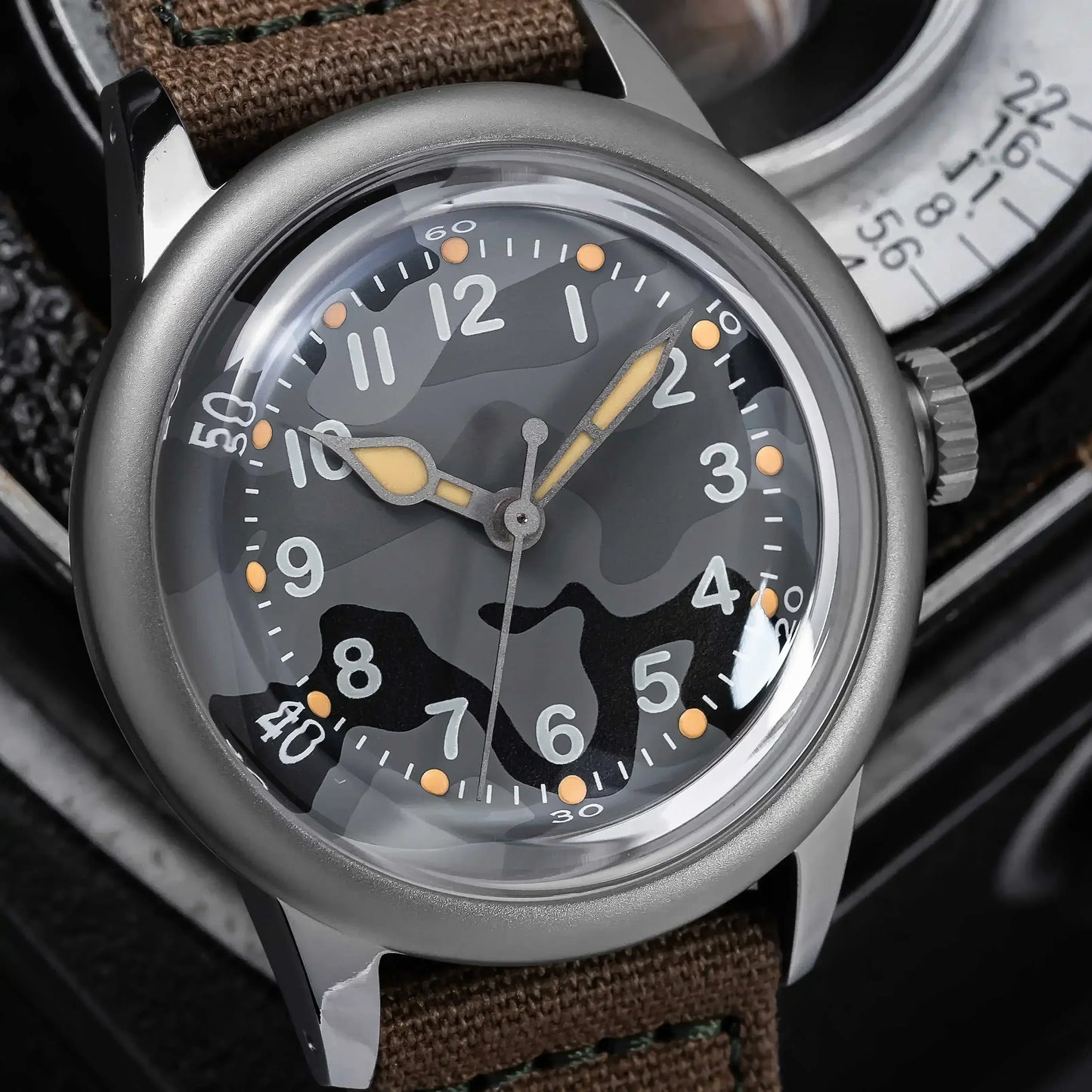 THORN SHY040 A11 Titanium Pilot Watch Military Retro NH35 AR Sapphire Luminous bullet in the back