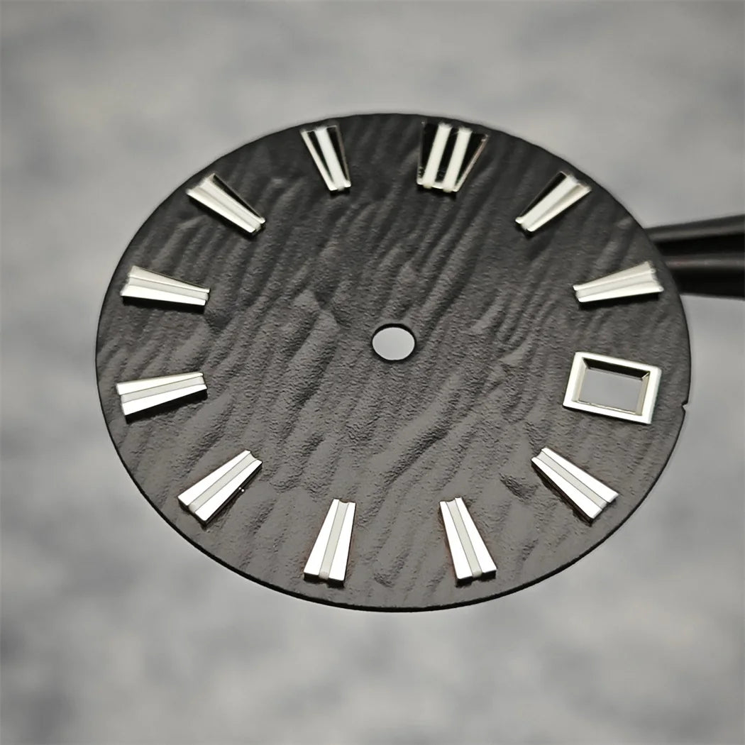 28.5mm NH35 Watch Dial Vertical Wave Stripe Pattern Watch Faces BGW9/C3 Luminous Surface Accessories for NH35/NH36/4R/6R Movement