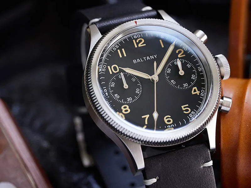 Baltany Military Chronograph Man S5054 Retro Style Quartz Watch Leather Strap Sapphire Glass 5ATM Waterproof Multifunction Watch