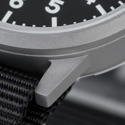 Militado ML10 Quartz pilot Watch VH31 Sweeping Second Sapphire BGW9 Luminous 10Bar 37mm