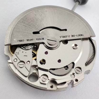 Imported Miyota 8215 Watch Movement High Accuracy Automatic Mechanical Movement 21 Jewels 6 o'clock Date Watch Accessories