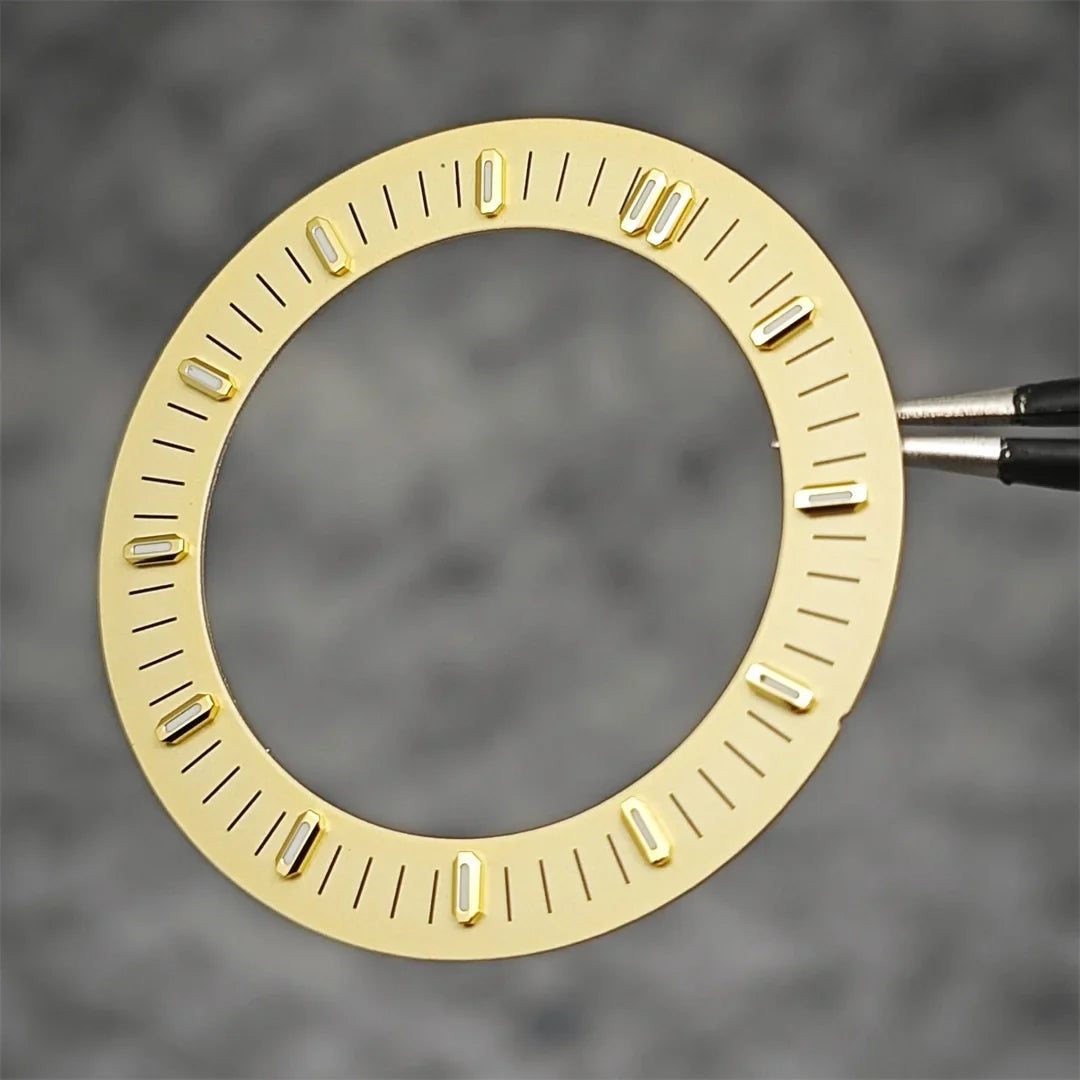 31mm Watch Dial Hollowed Out Surface Green Luminous Watch Faces Accessories Repair Parts NH70／NH35 / NH36 Movement