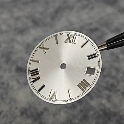 28.5mm Roman Scale Watch Dial Real Nail Modified Replacement Watch Faces with Single Calendar Window for NH35/NH36/4R Movement