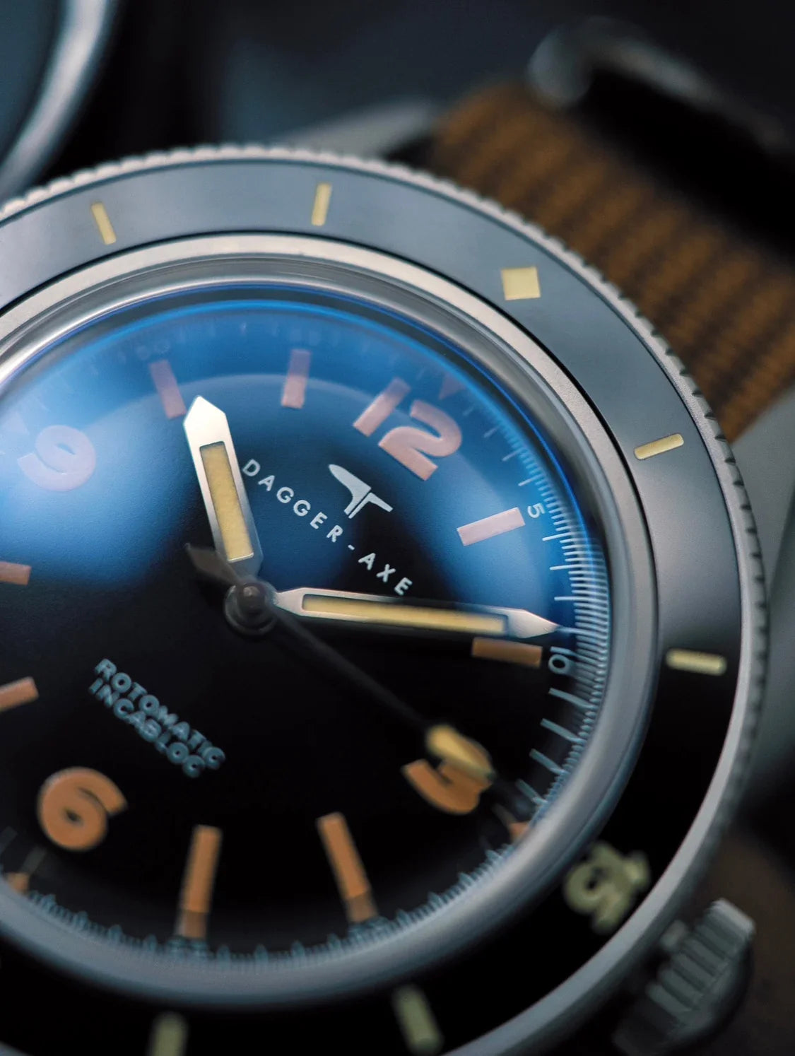 DAGGER-AXE 50 Fathoms Watch NH35 Movt  K9 Mineral Crystal TR900 C3 Luminous 20bar diver 40MM