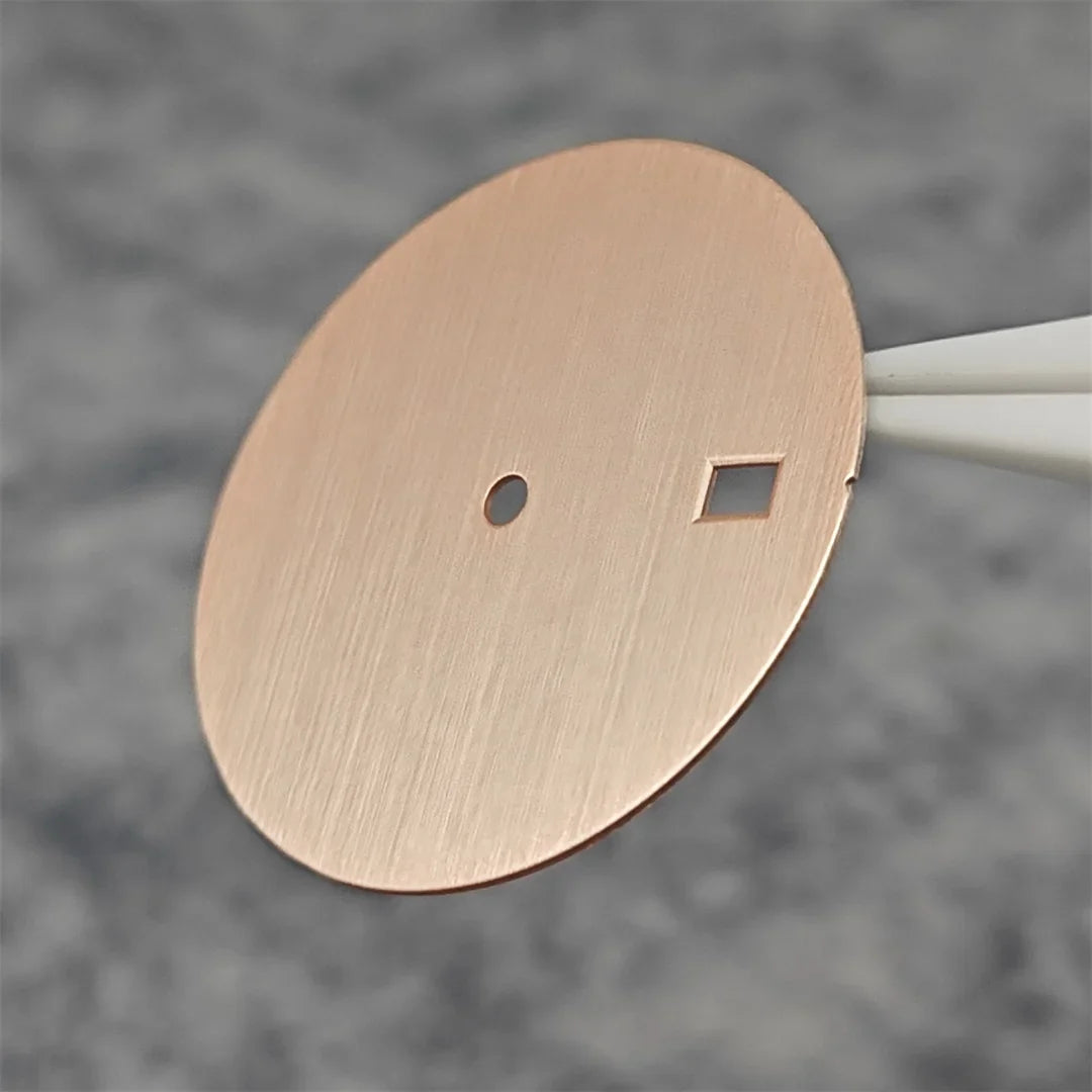 30.5mm Watch Dial DIY Vertical Texture Surface with Date Faces for PP Case Watch Accessories for NH35A / 4R35 Movement