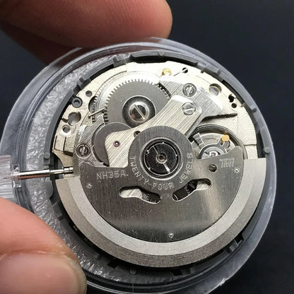 Japan Geniune NH35A Premium Mechanical Movement NH35 White Date wheel 24 Jewels Automatic Self-winding High Accuracy Movt Replace