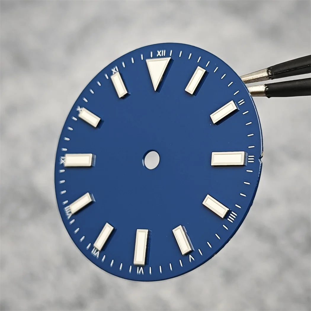 Enameled 28.5mm Watch Dial with Green Luminous Coloured Watch Faces for NH35/ ETA2836/ Japan 8215/ Mingzhu 2813 Movements