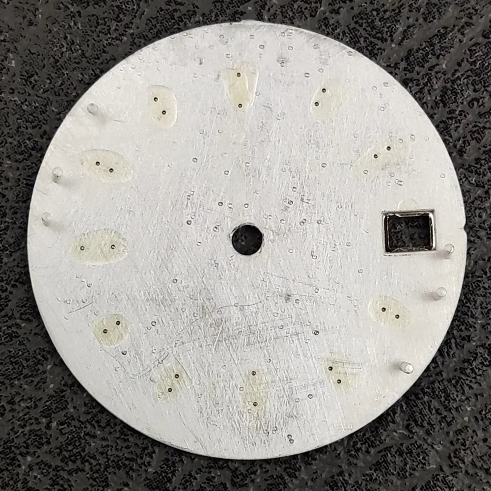 Modification 28.5mm Watch Dial Green Luminous Trend Watch Faces with Single Date Watch Accessory Suitable for NH35 Movement