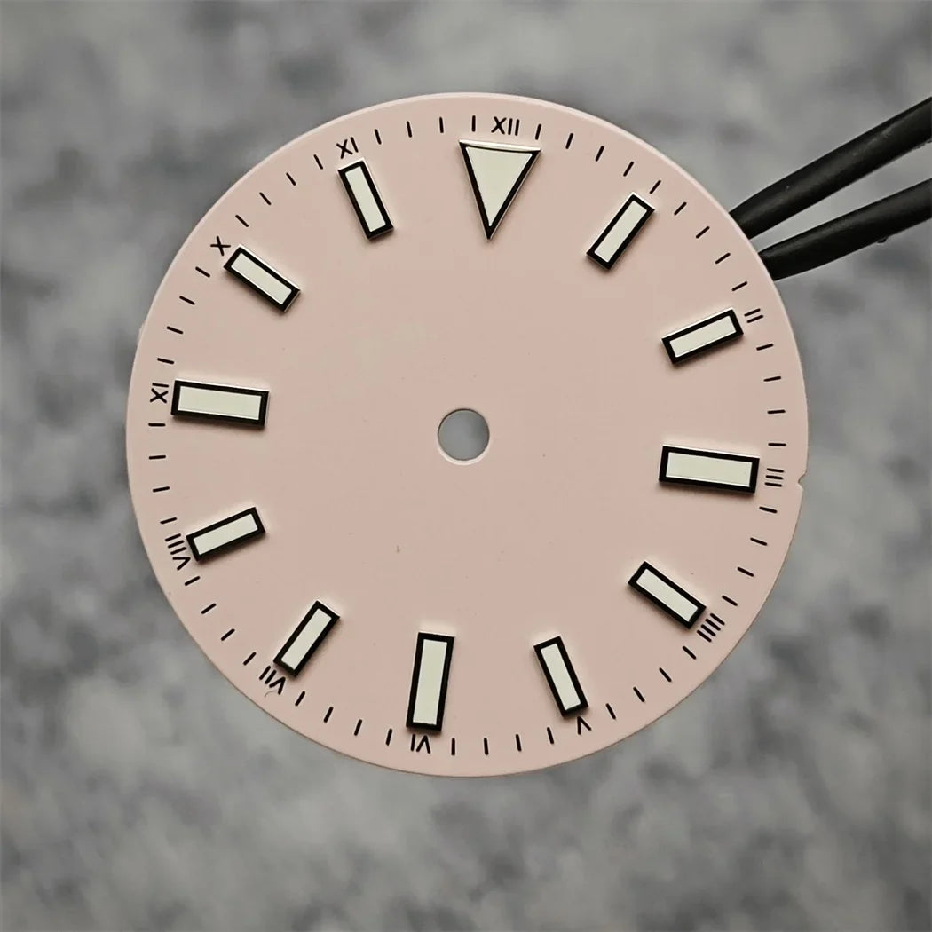 Enameled 28.5mm Watch Dial with Green Luminous Coloured Watch Faces for NH35/ ETA2836/ Japan 8215/ Mingzhu 2813 Movements